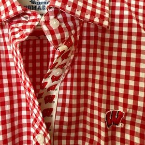 Gingham Wisconsin Badgers Women’s Shirt Large